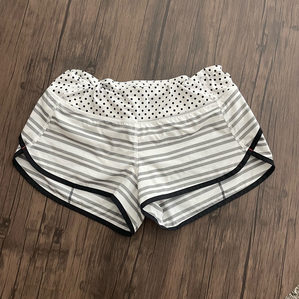 lululemon athletica Black and White Athletic Shorts Layered Design